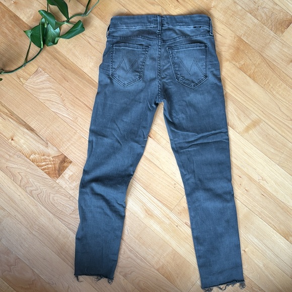 Mother | Denim | Grey | Size 25 - Picture 9 of 9